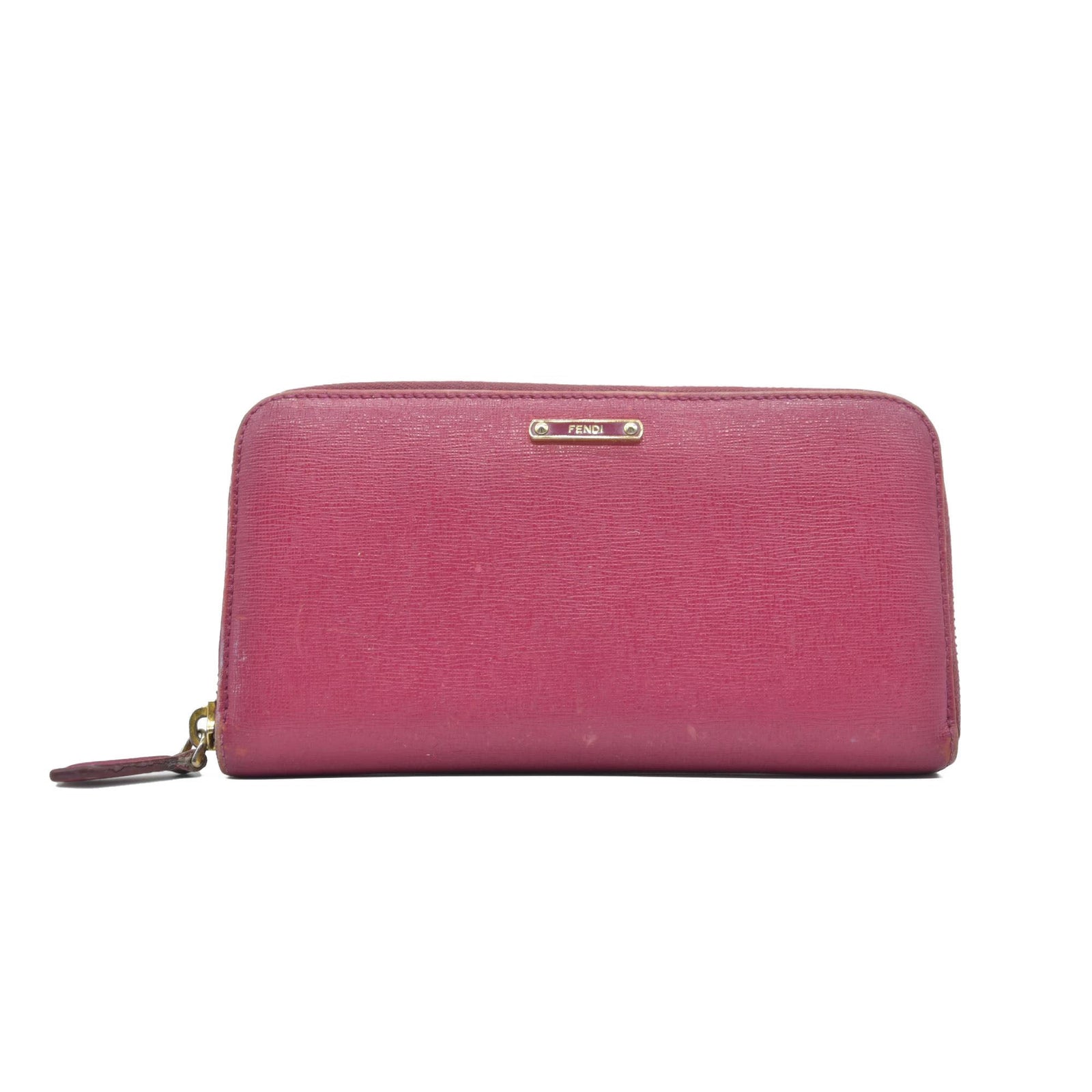 $850 Fendi Amarena Vitello Elite Leather Zippy Wallet CONSIGNMENT