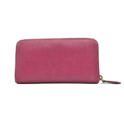 $850 Fendi Amarena Vitello Elite Leather Zippy Wallet CONSIGNMENT