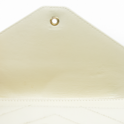 2016 $3400 Chanel Ivory Chevron Quilted Leather Paris-Seoul Coco Envelope Small Crossbody Bag