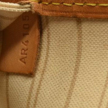 LOUIS VUITTON Damier Azur Neverfull MM AR4105