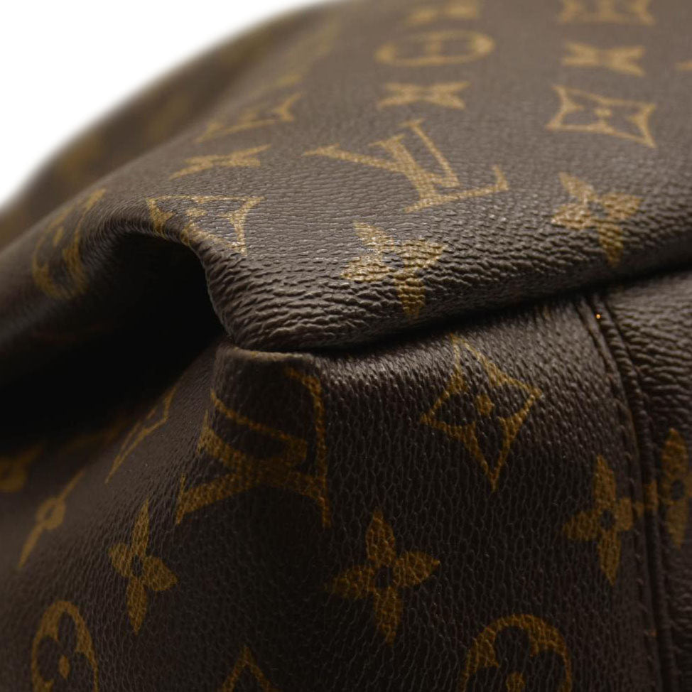LOUIS VUITTON Monogram Artsy MM