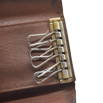 AUCTION $345 Louis Vuitton Monogram Multiles 6 Ring Key Holder