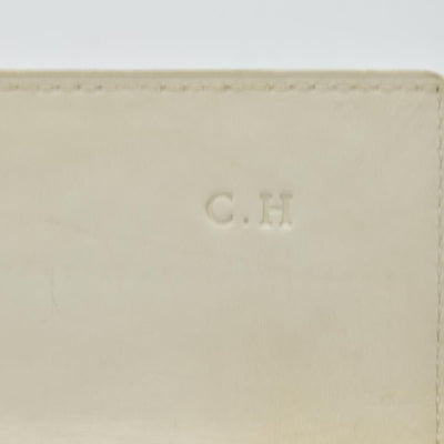 $840 Louis Vuitton Vernis Sarah Wallet Ivory CONSIGNMENT