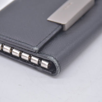 $450 Prada Saffiano Black Key Holder CONSIGNMENT 10021201