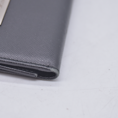 $450 Prada Saffiano Black Key Holder CONSIGNMENT 10021201