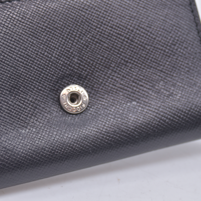 $450 Prada Saffiano Black Key Holder CONSIGNMENT 10021201
