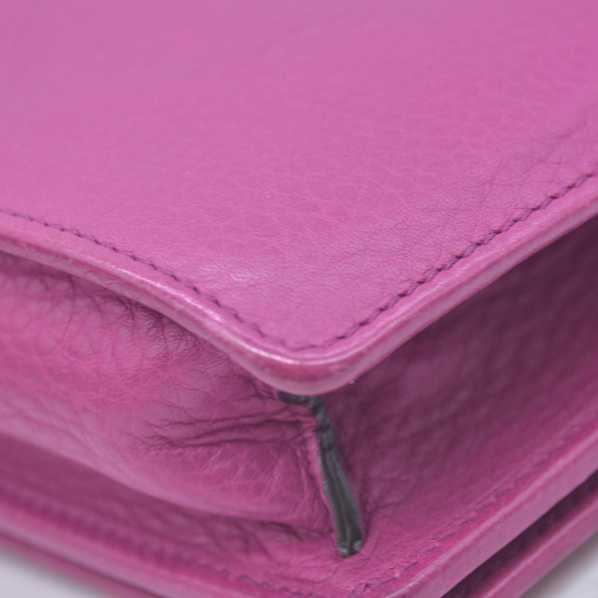 $850 Gucci Pebbled Calfskin Soho Wallet On Chain Fuchsia CONSIGNMENT