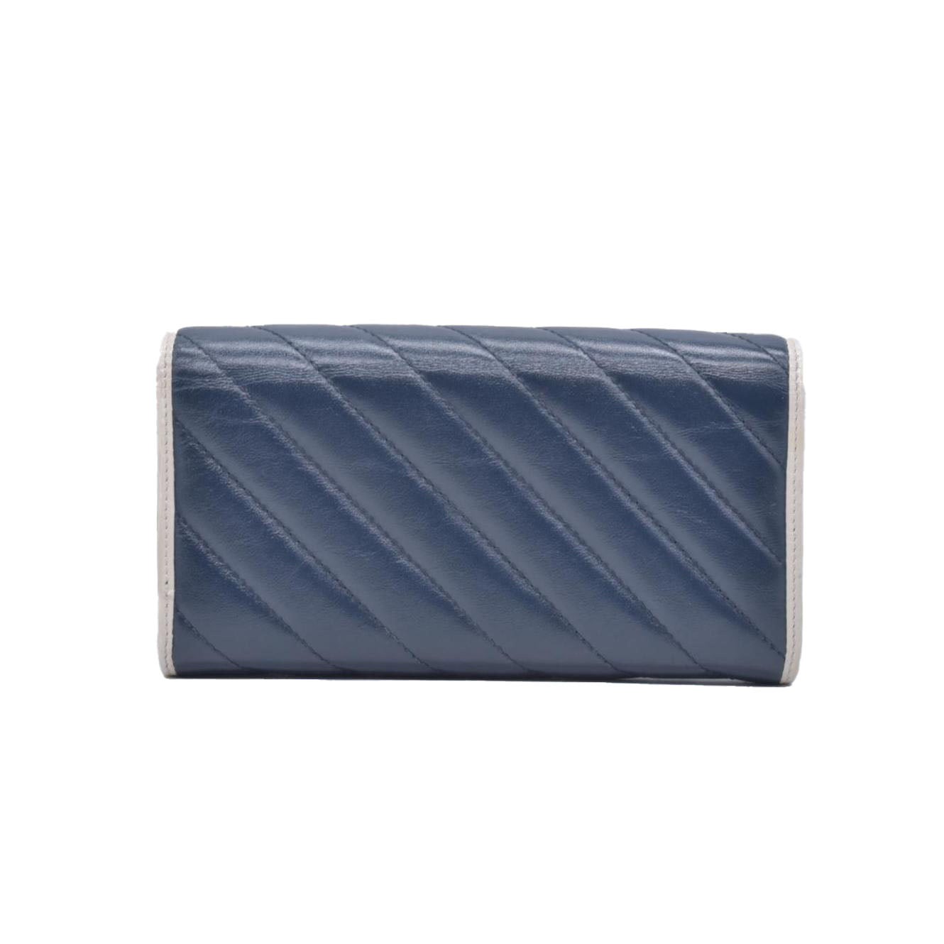Gucci Vintage Effect Calfskin matelasse Diagonal Torchon GG Marmont Continental Clutch Wallet Blue Agata Mystic White CONSIGNMENT
