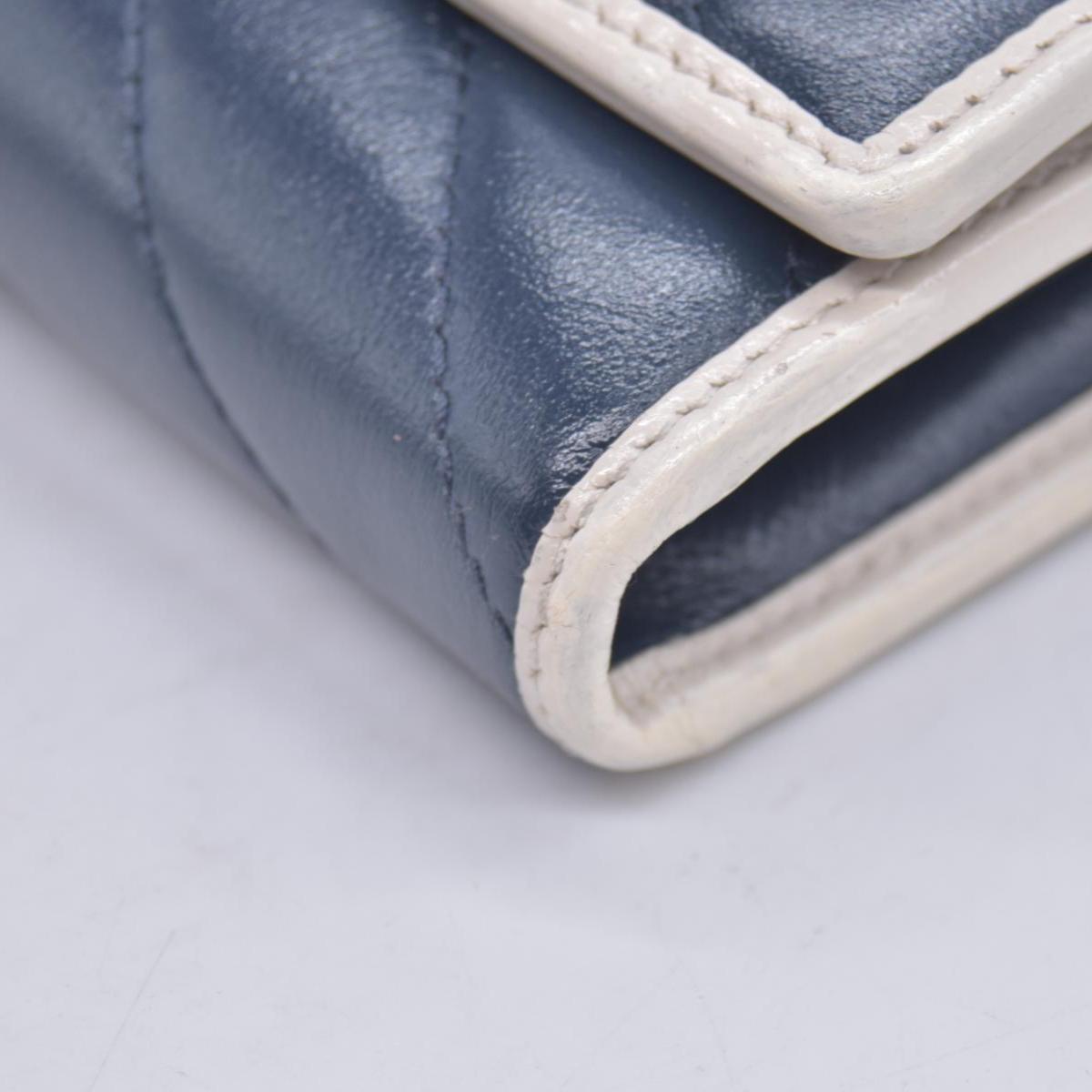 Gucci Vintage Effect Calfskin matelasse Diagonal Torchon GG Marmont Continental Clutch Wallet Blue Agata Mystic White CONSIGNMENT