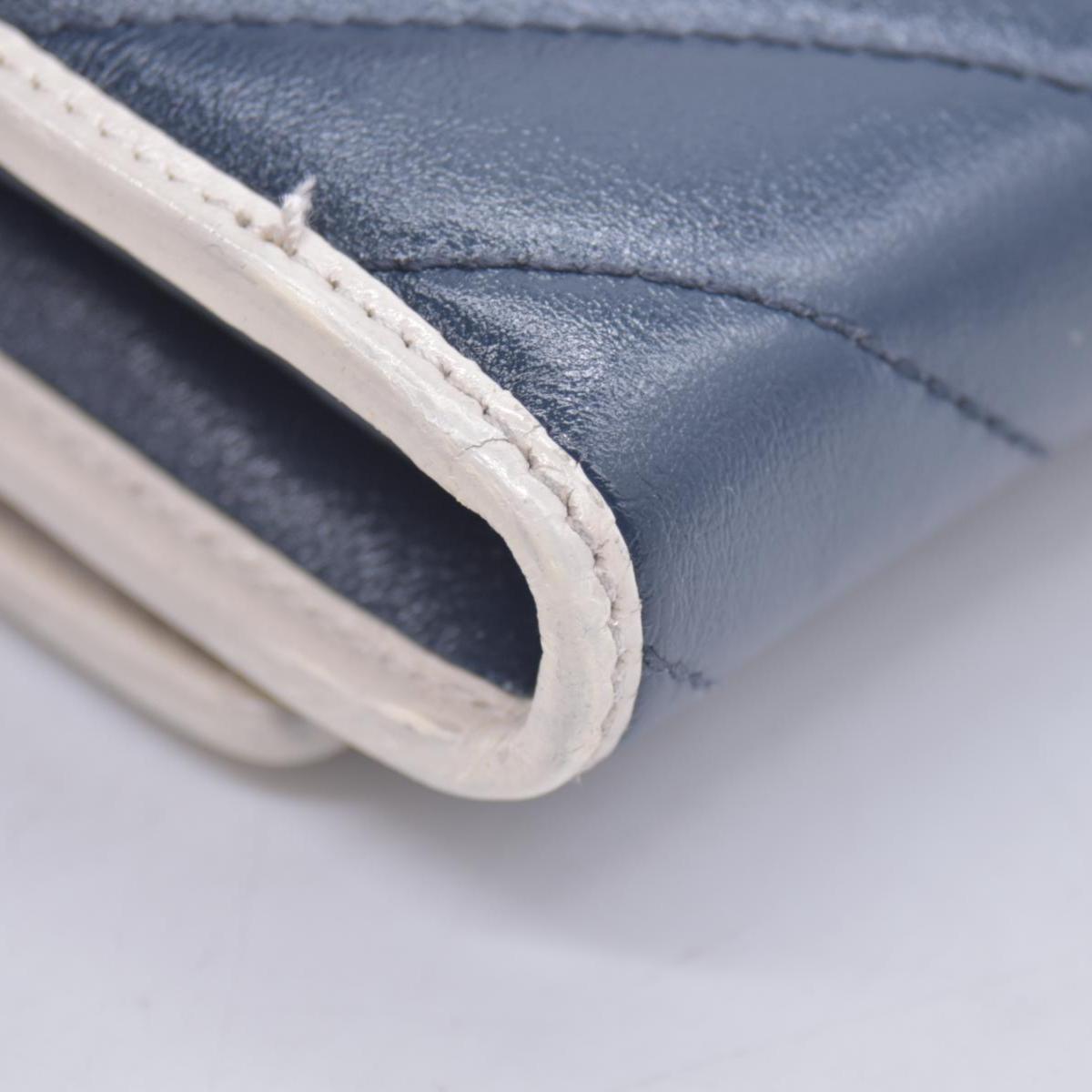 Gucci Vintage Effect Calfskin matelasse Diagonal Torchon GG Marmont Continental Clutch Wallet Blue Agata Mystic White CONSIGNMENT