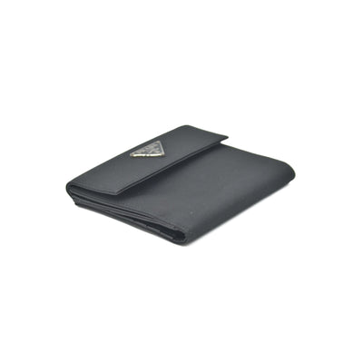 Prada Tessuto Wallet CONSIGNMENT