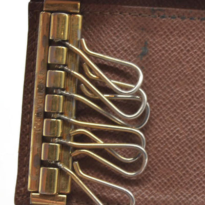 AUCTION $345 Louis Vuitton Monogram Multiles 6 Ring Key Holder