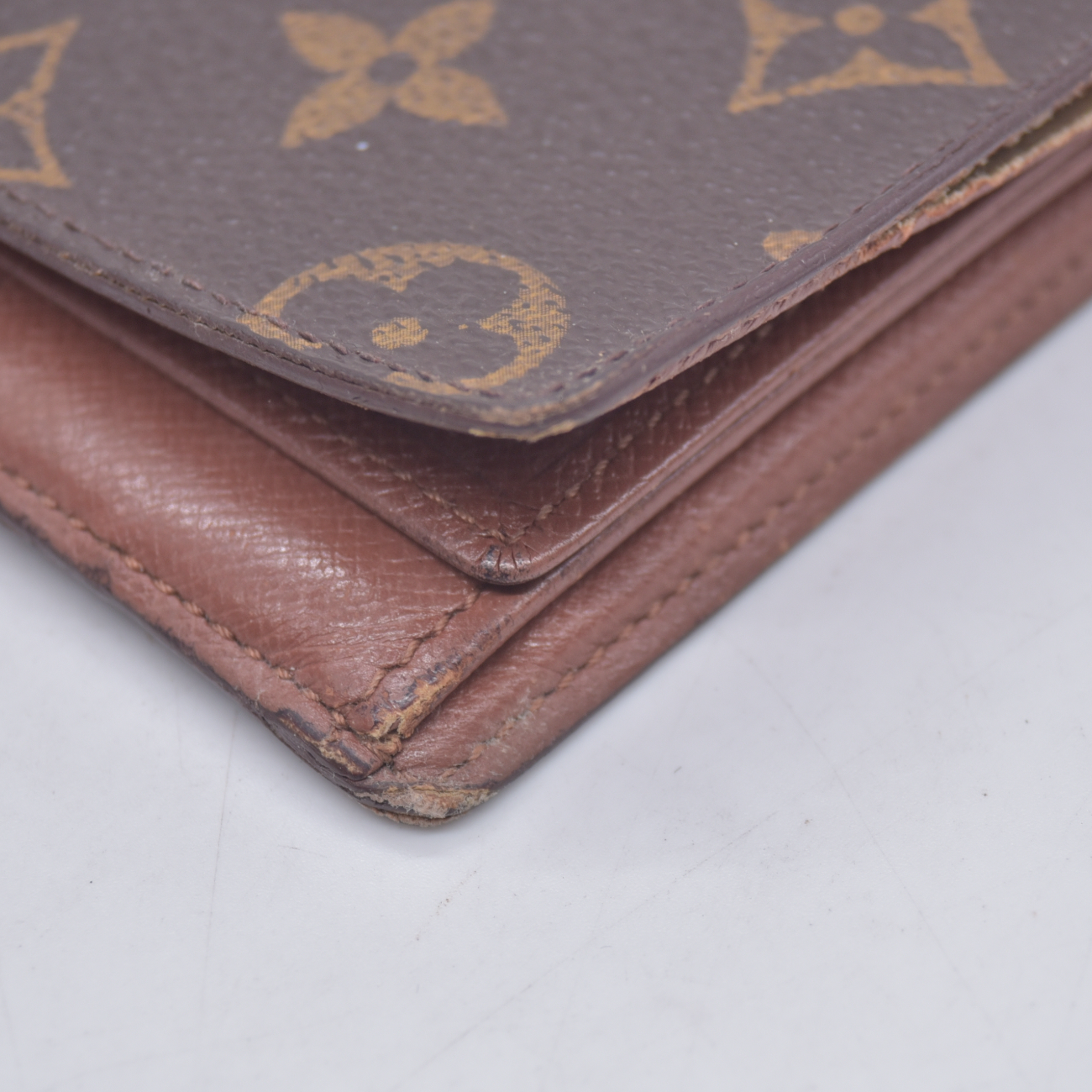 $395 1996 LOUIS VUITTON Monogram Card Holder Wallet CT1906