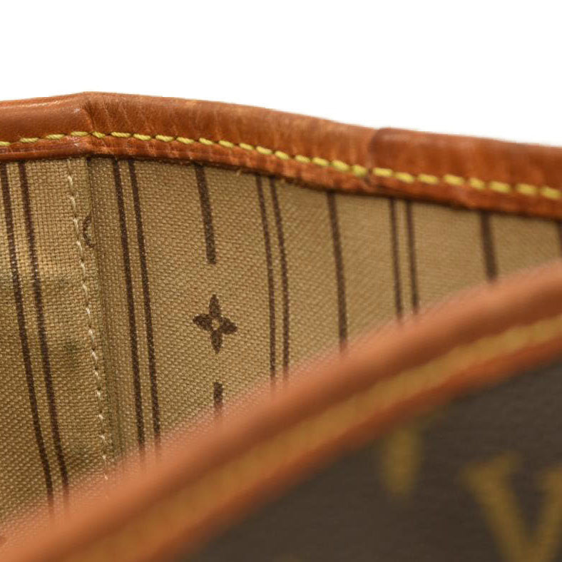 Louis Vuitton  Monogram Neverfull MM AR4060