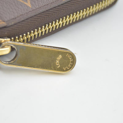 $915 Louis Vuitton Monogram 2015 Christmas Animation Zippy Wallet Hibiscus CONSIGNMENT