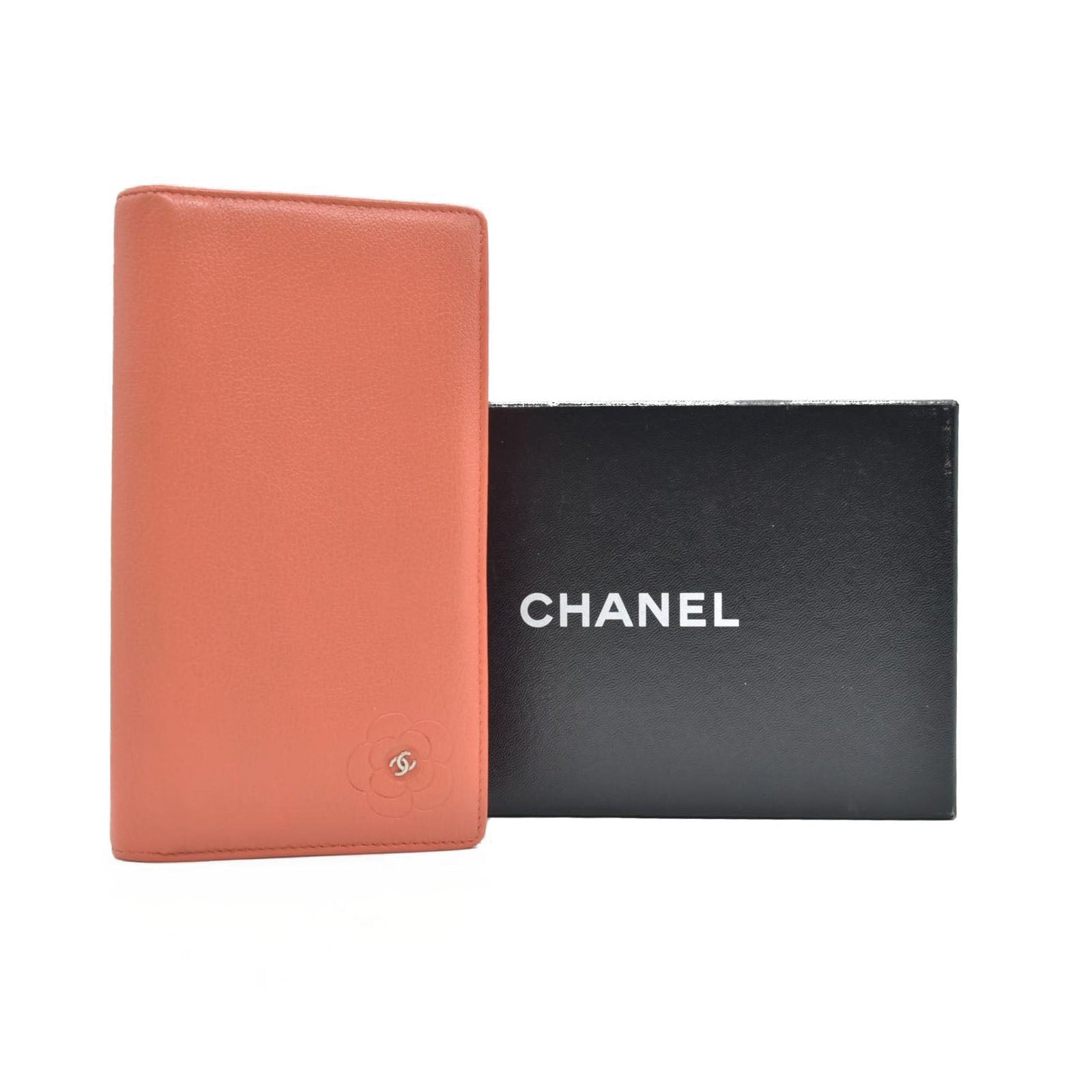 $925 2008 Chanel Camellia Butterfly Coco Mark Fisher Pink Long Wallet CONSIGNMENT