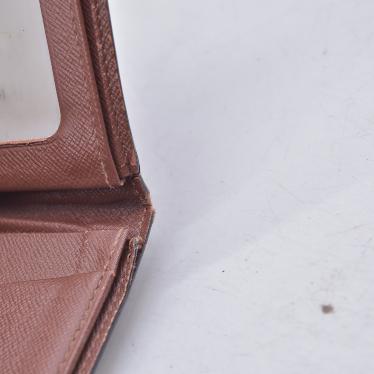 $420 2005 LOUIS VUITTON Monogram Business Card Holder CT0025