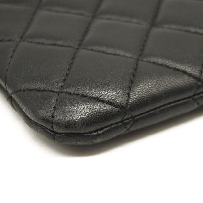 CHANEL Lambskin Quilted Small Cosmetic Case Black