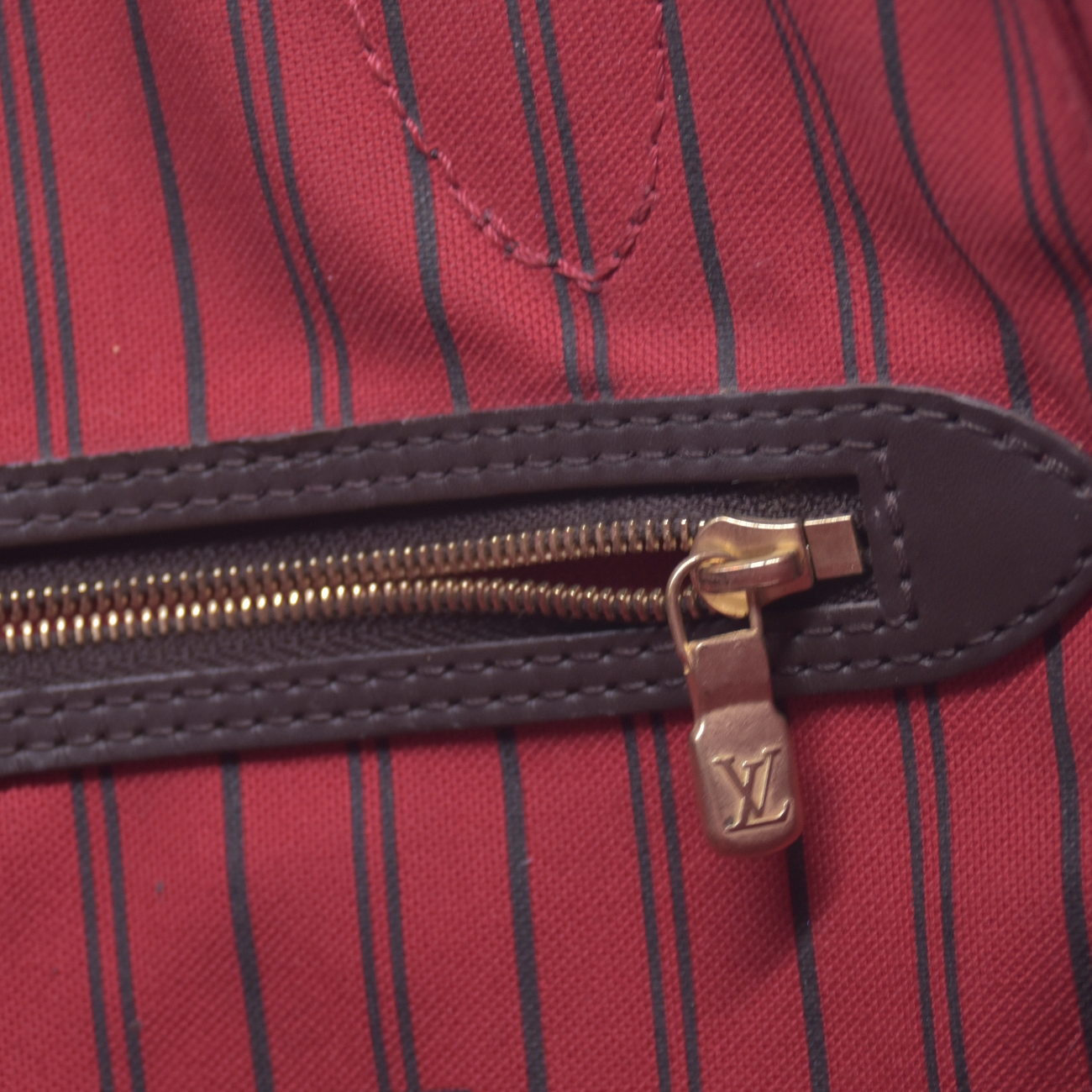 $2310 Louis Vuitton Damier Ebene Neverfull GM with Pouch RFID