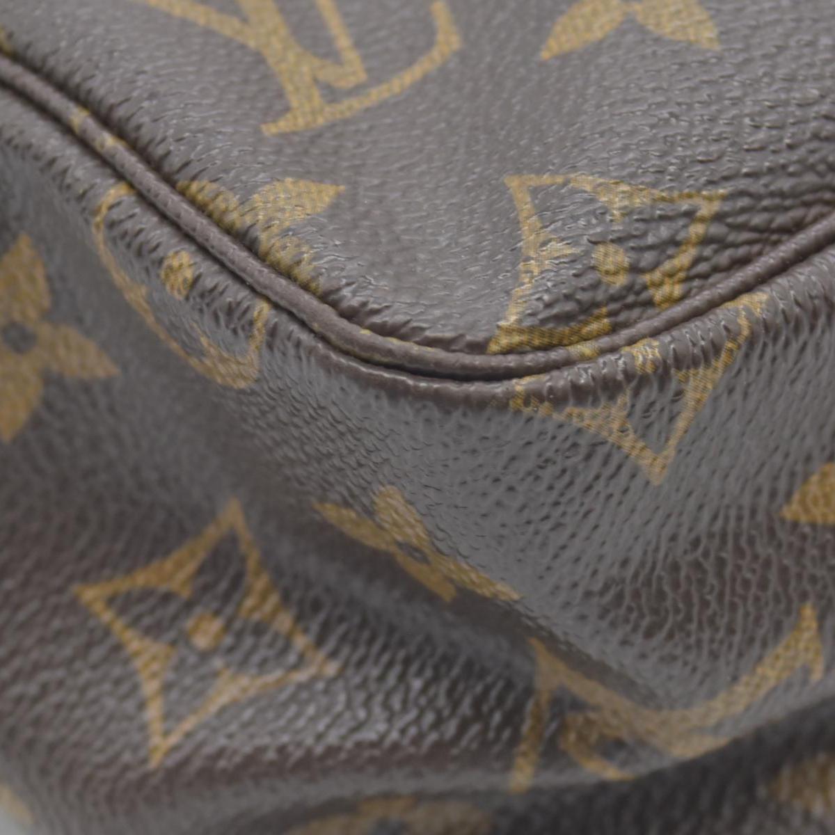 $600 Louis Vuitton Monogram Trousse Toilette 28 CONSIGNMENT