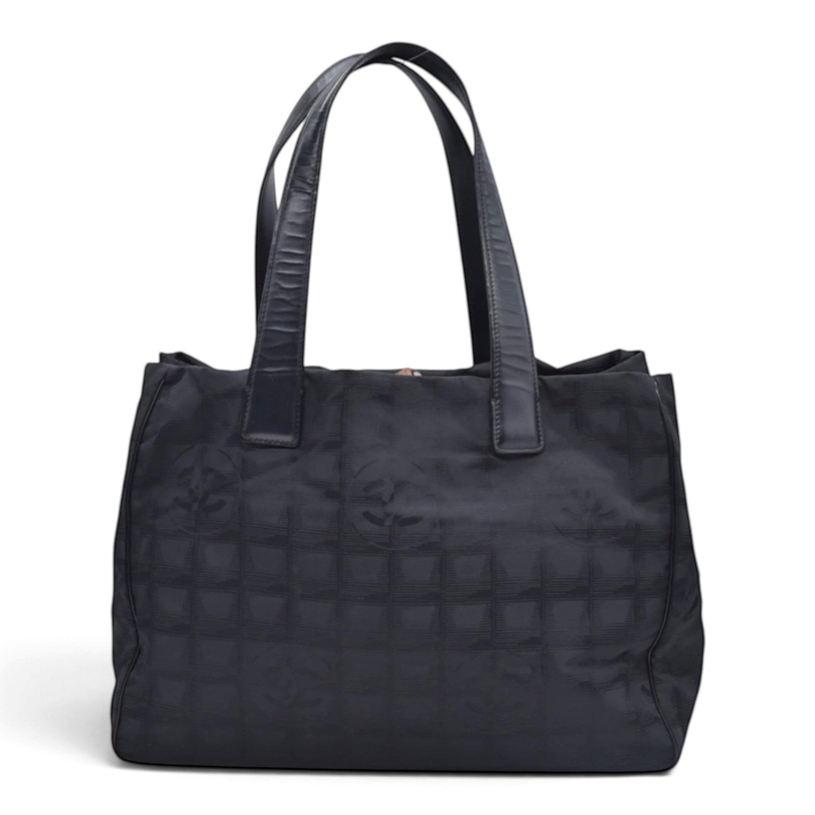$1150 CHANEL Travel Line Jacquard Canvas Tote Bag Black CONSIGNMENT 10021352