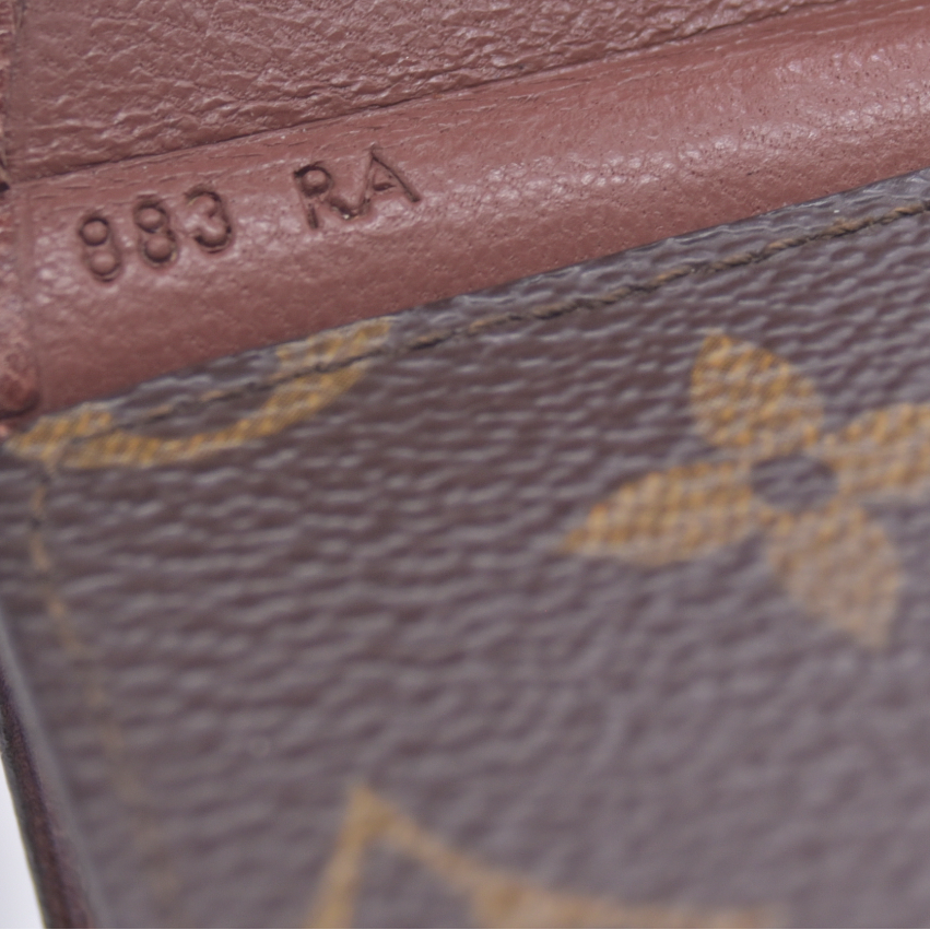 $440 1988 Louis Vuitton Monogram Porte Monnaie Plat Coin Purse Wallet Brown 883RA