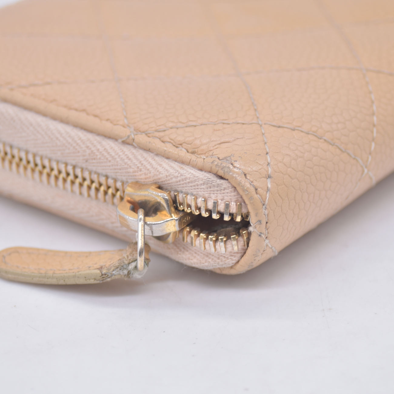 $925 2011 CHANEL CC Quilted Grained Calf Skin Zippy Long Wallet 15394087