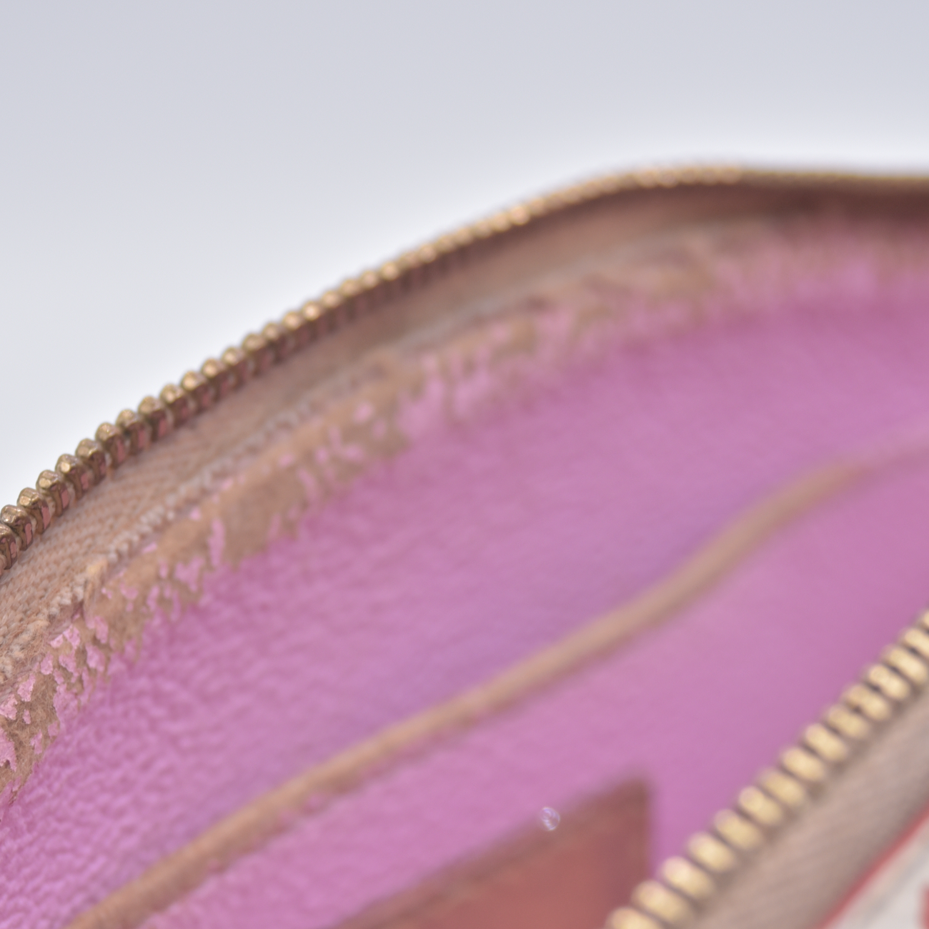 $625 2012 LOUIS VUITTON Monogram Multicolor Cosmetic Pouch White Litchi 2172