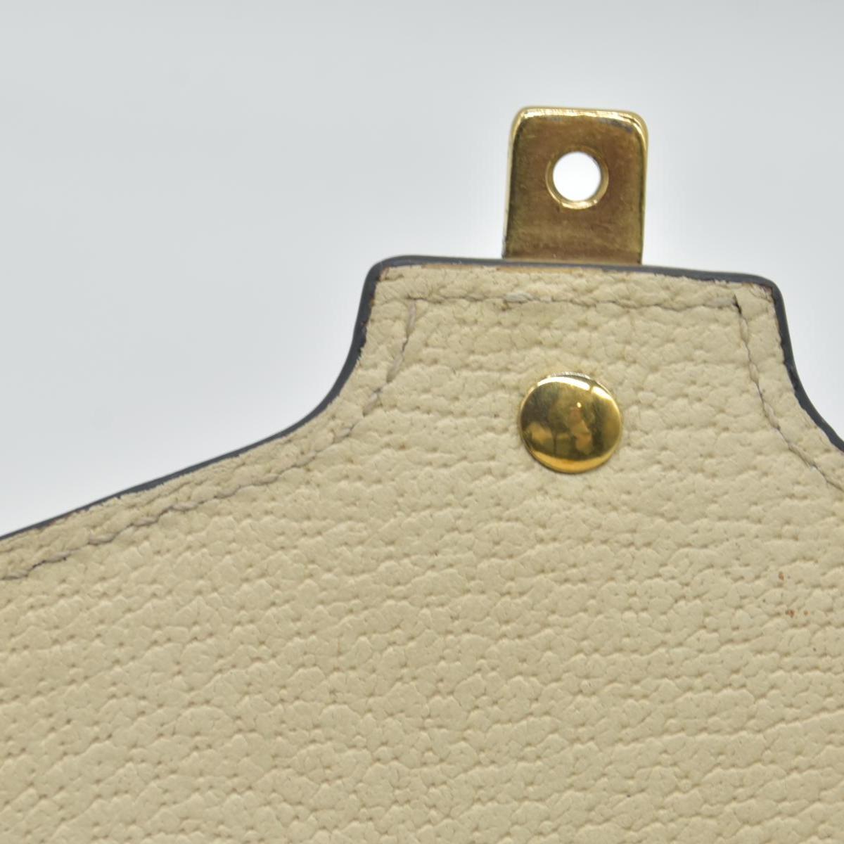 $2,590 Gucci Calfskin Small Sylvie Shoulder Bag Off White