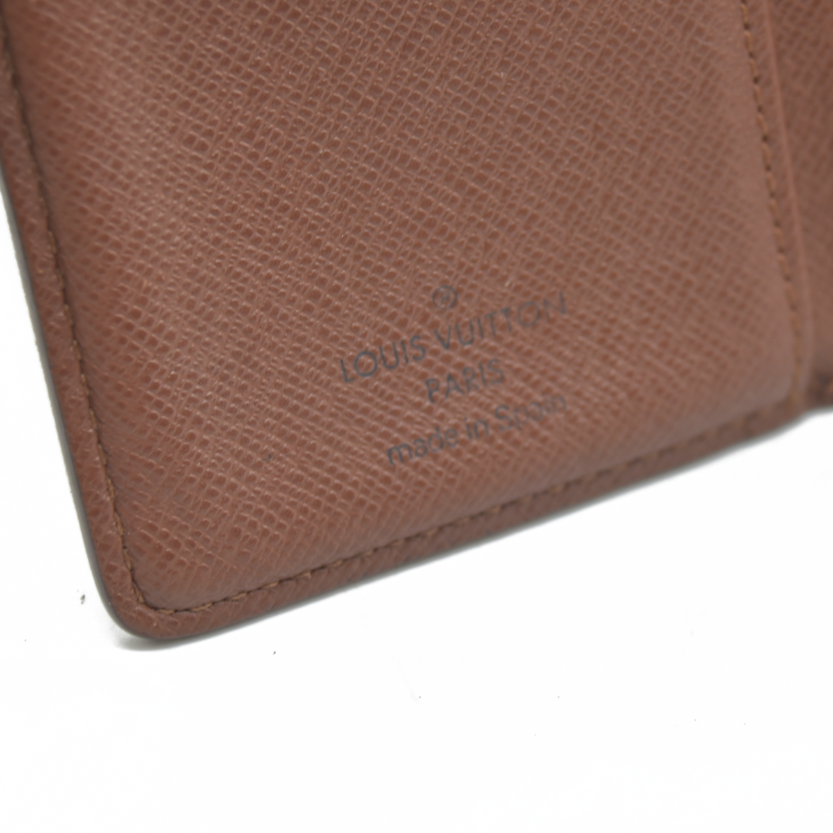 $720 Louis Vuitton LV Monogram French Purse CA0034 2004