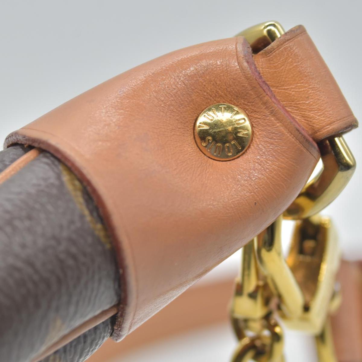 $2620 Louis Vuitton Monogram Loop