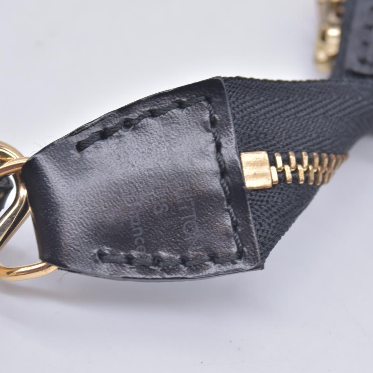$1560 1992 Louis Vuitton Epi Pochette Accessories Leather Pouch Hand Bag VI0972