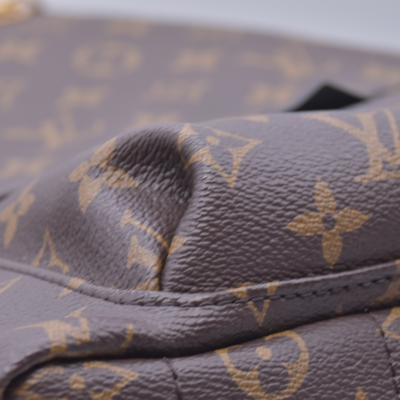 $2980 RFID Louis Vuitton Palm Springs MM Backpack