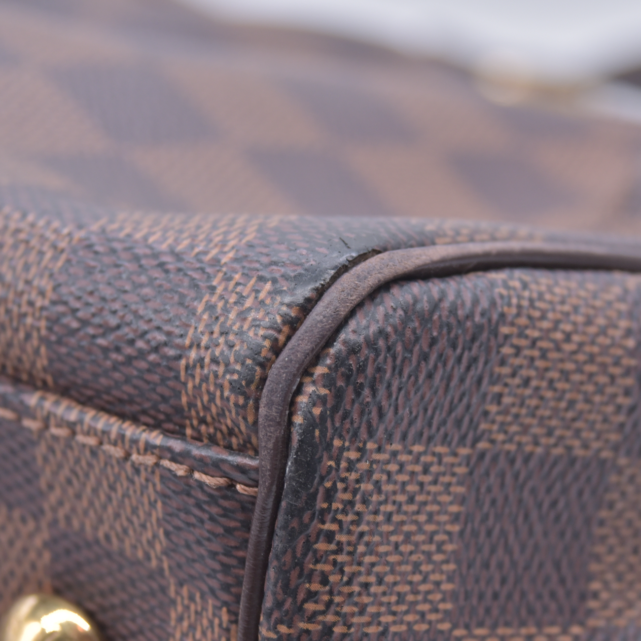 $2390 2012 Louis Vuitton Damier Ebene Trevi PM