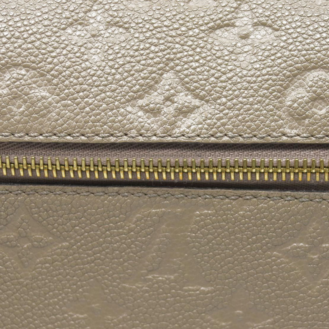$3000 Louis Vuitton Pochette Métis Monogram Empreinte Leather Beige