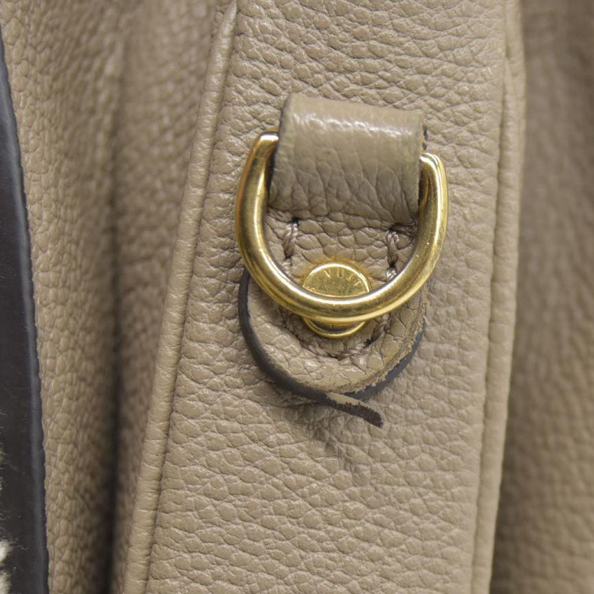 $3000 Louis Vuitton Pochette Métis Monogram Empreinte Leather Beige