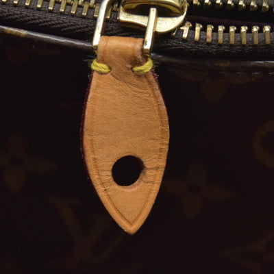 $2910 Louis Vuitton Monogram Montaigne MM