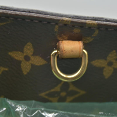 $2910 Louis Vuitton Monogram Montaigne MM