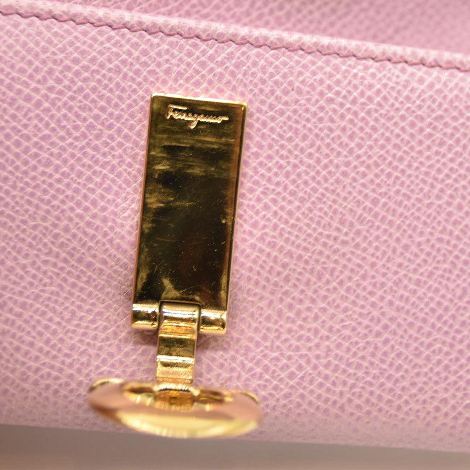 Salvatore Ferragamo Gancini Leather 6 Ring Key Case Pink