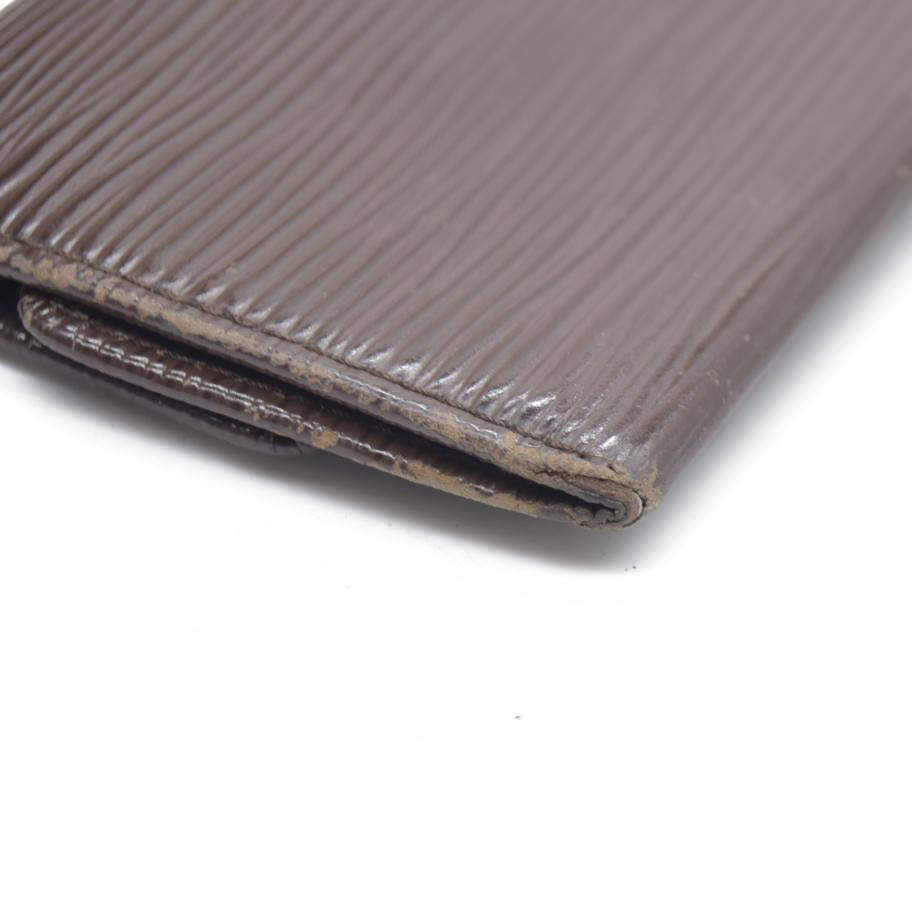 AUCTION $415 Louis Vuitton  Epi Multicles 6 Key Holder Cassis