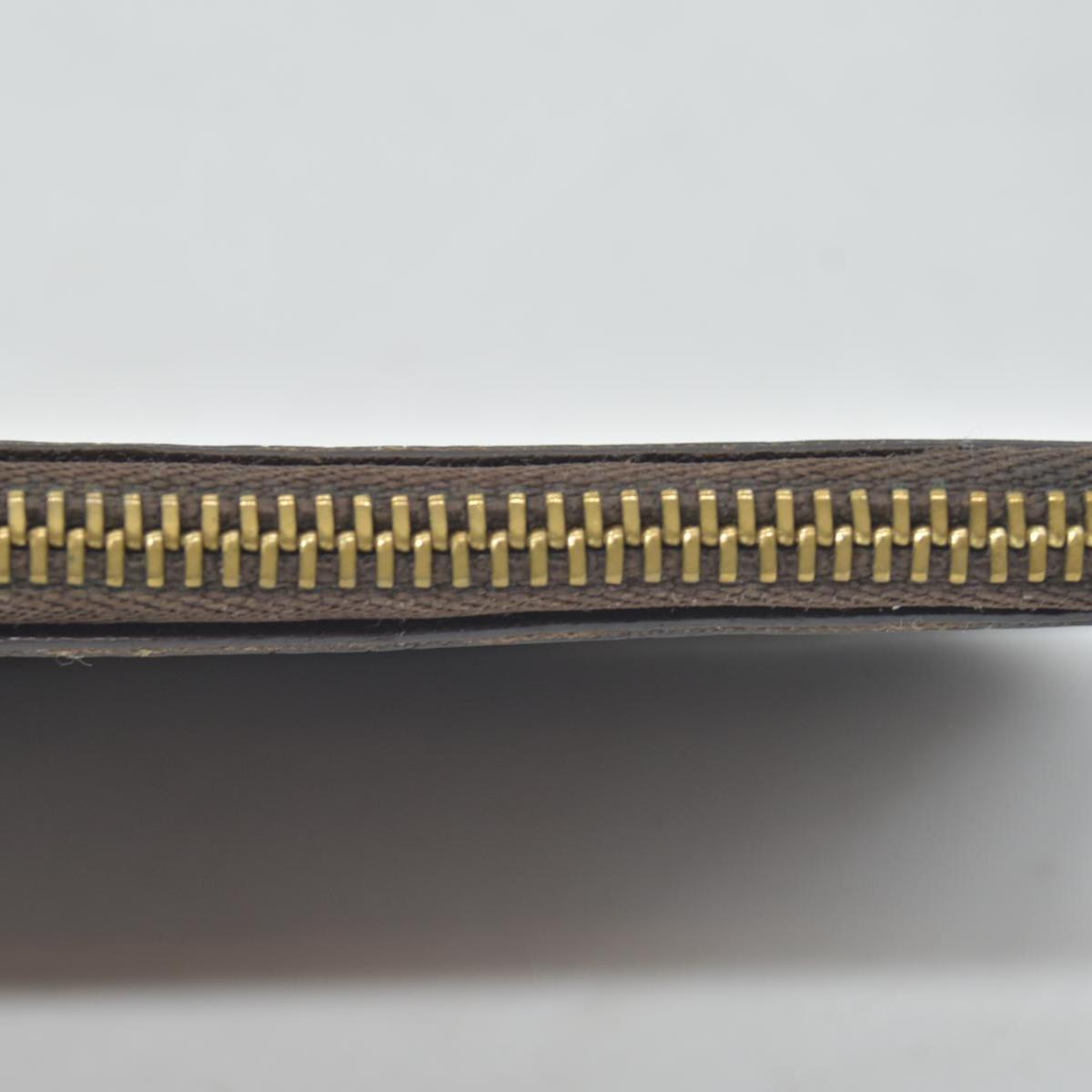 $345 Louis Vuitton Damier Ebene Key Pouch CONSIGNMENT