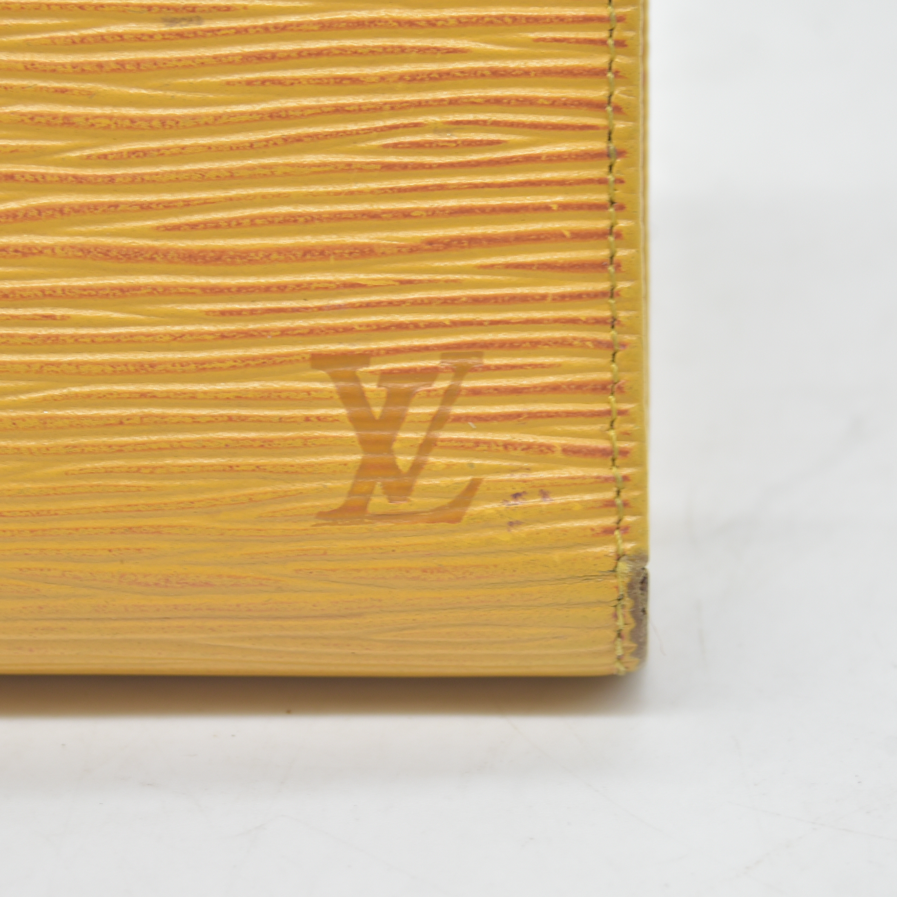 Louis Vuitton Epi Porte Monnaie Billets Viennois Leather Wallet MI1906