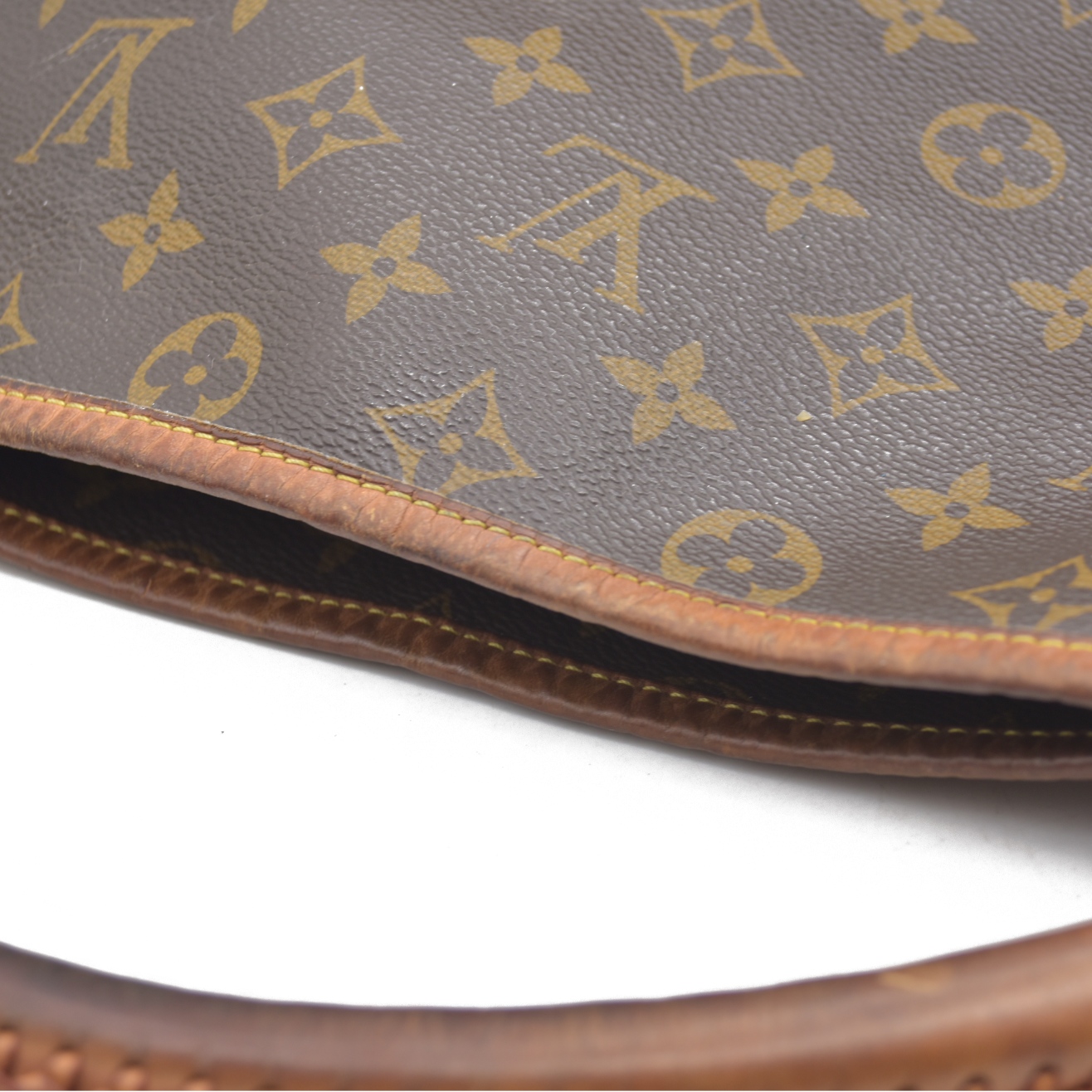 $2500 2021 Louis Vuitton Monogram Artsy MM NM Brown CA0261