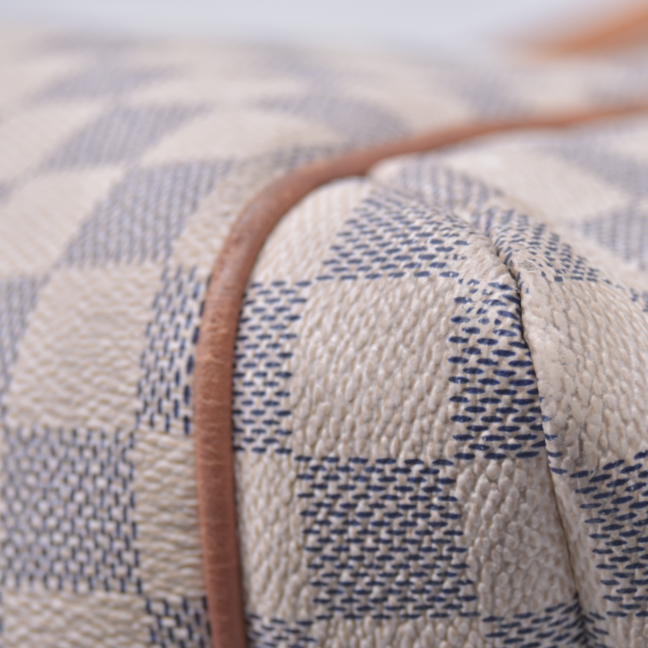 $1430 2012 Louis Vuitton Damier Azur Totally MM Shoulder Tote Bag MB0152