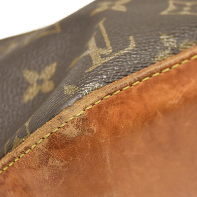 LOUIS VUITTON Trotteur Monogram Shoulder Bag  AR0047