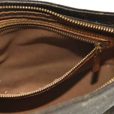 LOUIS VUITTON Trotteur Monogram Shoulder Bag  AR0047