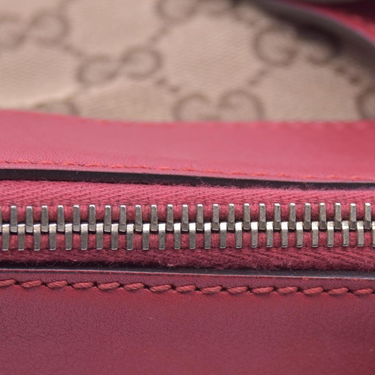 $1250 Gucci Monogram Valentine Tote Red