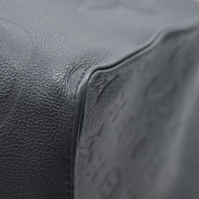 Louis Vuitton Monogram Giant OnTheGo MM