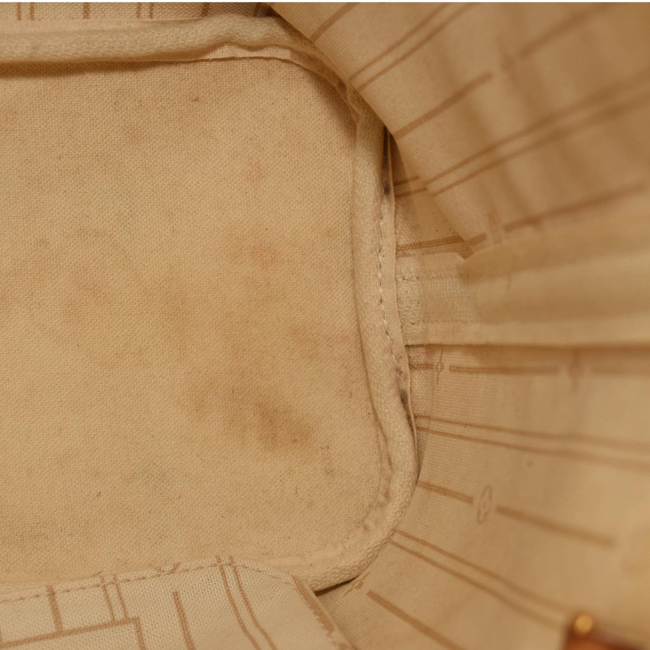 LOUIS VUITTON Damier Azur Neverfull PM