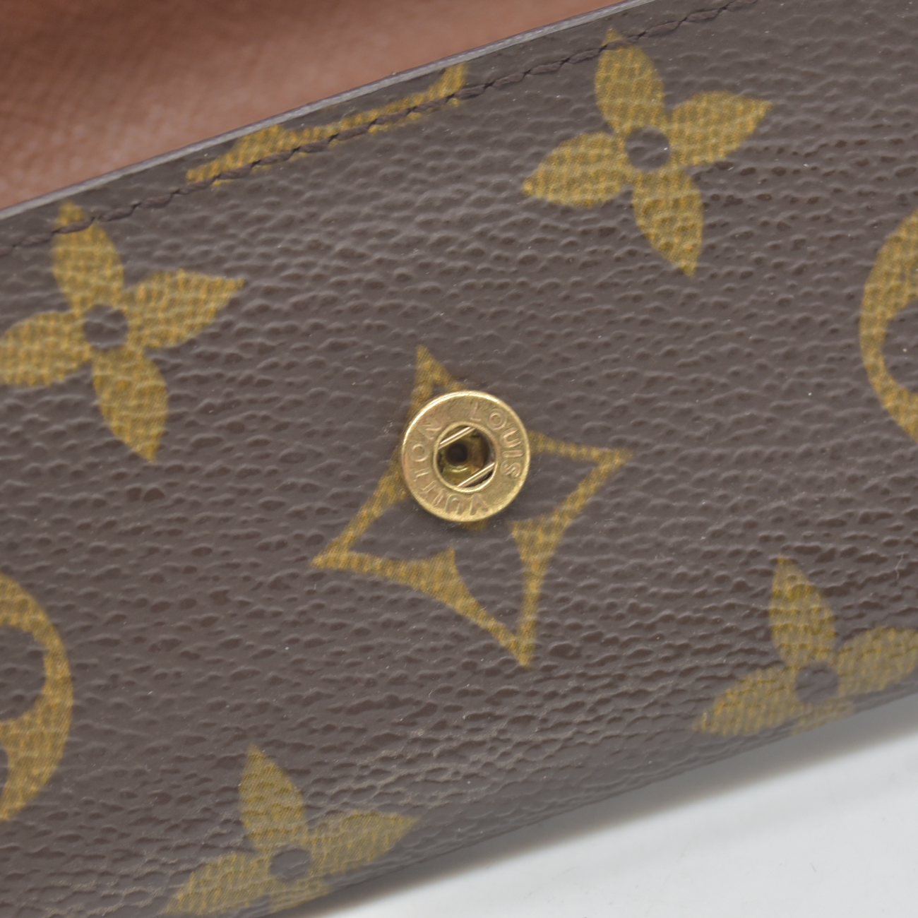 Louis Vuitton Monogram Multicles 6 Ring Key Case CT0024